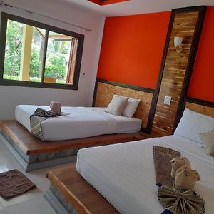 Lanta Emerald Bungalow